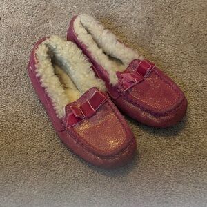 UGG Kids Glitter Slippers in Pink